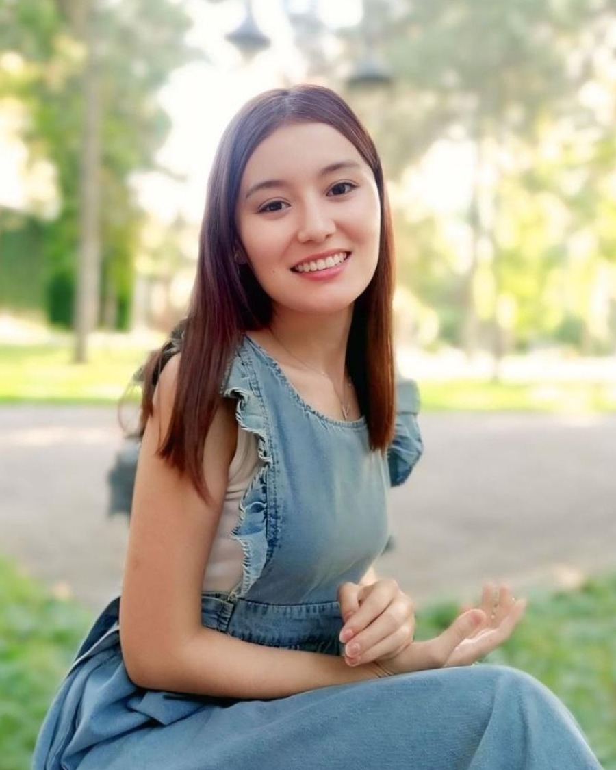 AG-FS-00103 Donor profile photograph