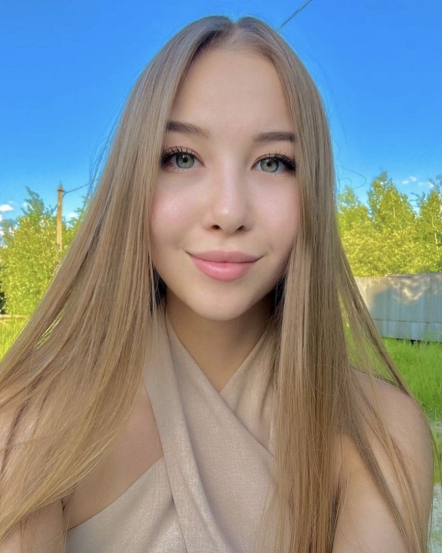 FS-N-373 Donor profile photograph