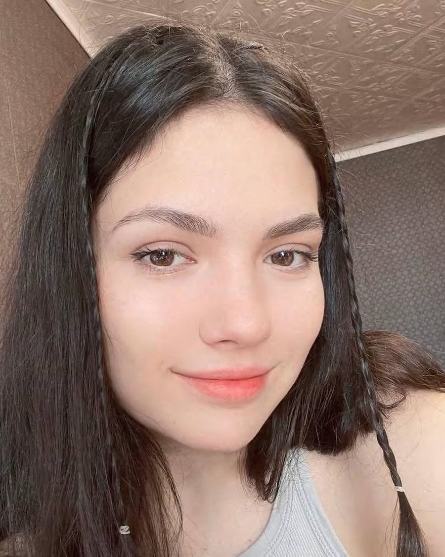 J-FG-GA413 Donor profile photograph